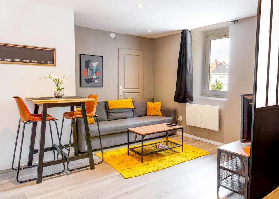 Easyhome L'Industriel Dunkirk Ngoại thất bức ảnh